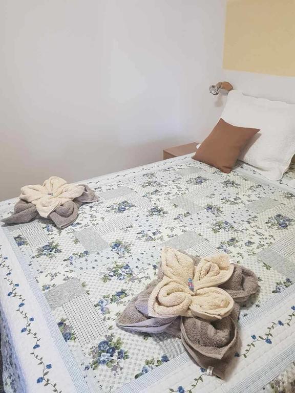 Guesthouse Samolov Vrhovine Екстериор снимка